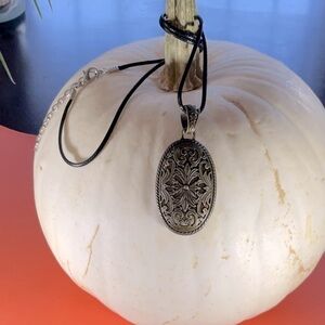 VINTAGE GREEK OVAL FILAGREE CHARM